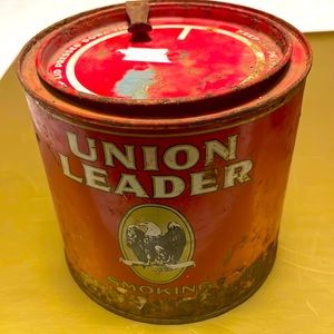 Vintage 1950s Union Leader Smoking Tobacco Round Tin Container Eagle